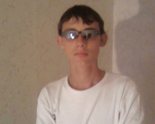 антон,33года,Саратов