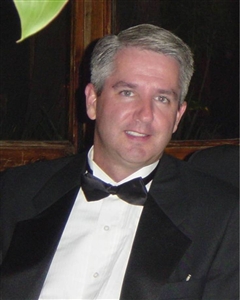 Dave powell,64года,Ливерпуль